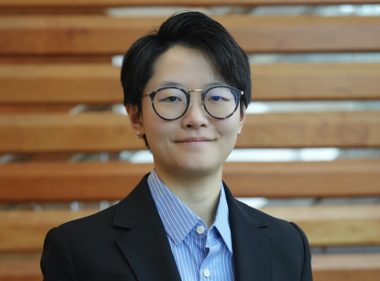 Headshot of Wenxi Liao